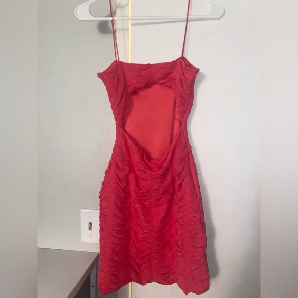 Pretty Pink Bodycon Dress - Picture 2 of 3